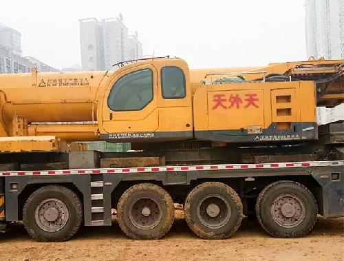 孟津徐工25噸吊車